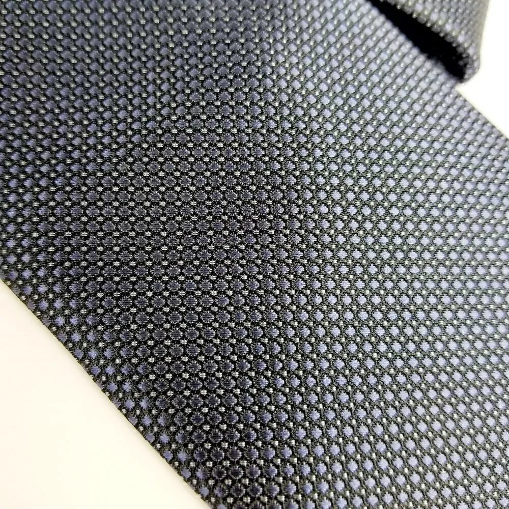Isaac Mizrahi Tie and Pocket Square Set